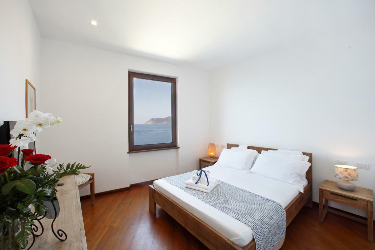 Large Double Room with Sea View